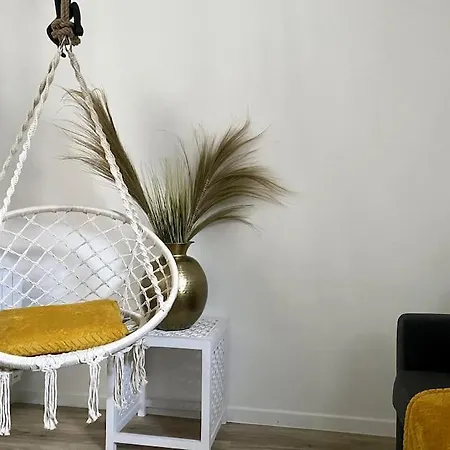 Croissant De Lune #2 - Old Town